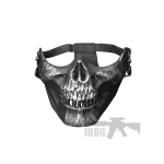 HALF SKULL MASK worn at jbbg