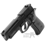 p226 04 1