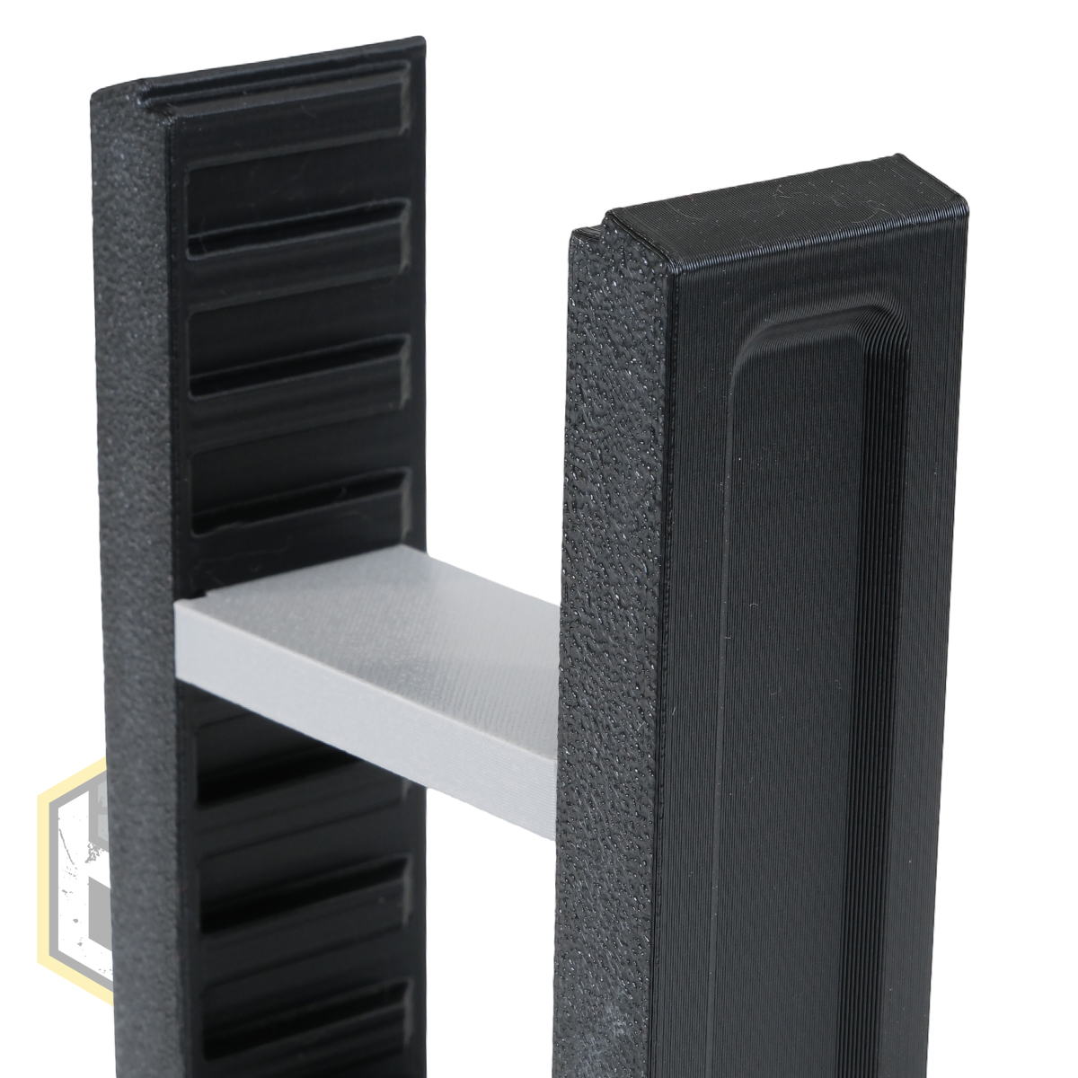 UM Pistol Stand Set Black 6 jpg